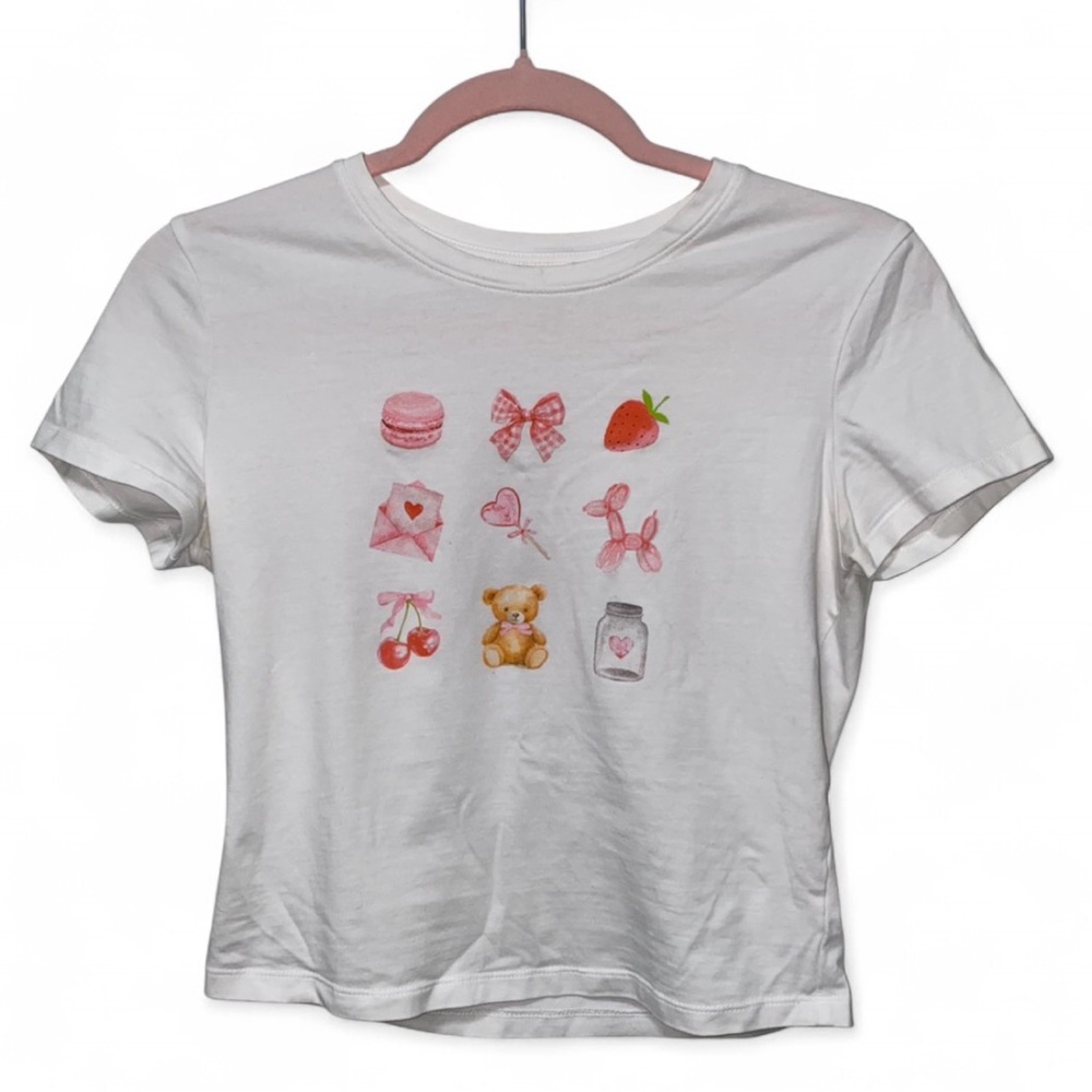 ADORABLE Coquette Girly Kawaii Bear Dessert Bow Cropped White Baby Graphic Tee